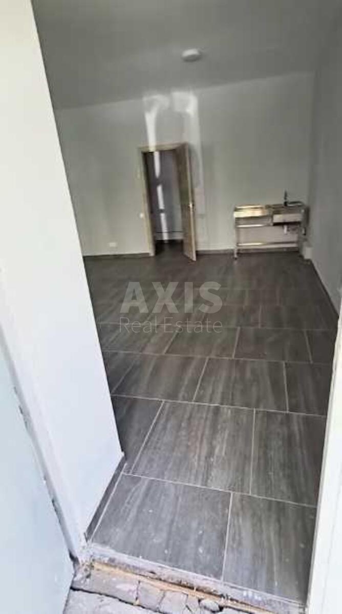 Объект торговли ул. Ахматовой Анны 44А, 33м2620683