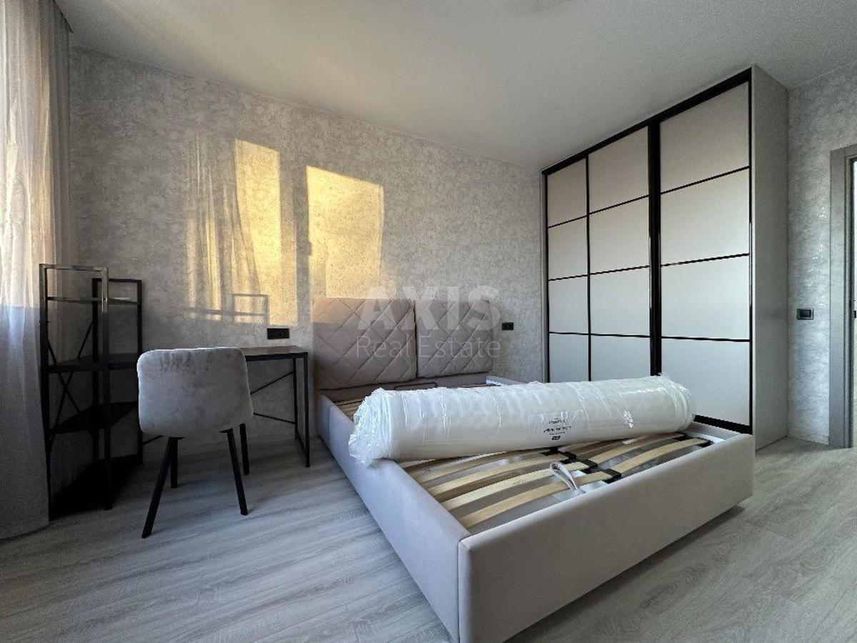 1k apartment pr-t Povitroflots'kyj 56