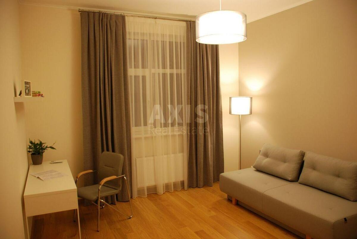 3k apartment vul. Barbjusa Anri 5314
