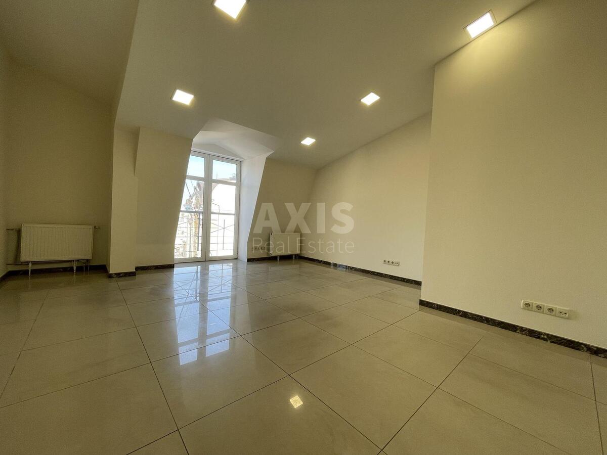 Office vul. Spas'ka 5, 324m28