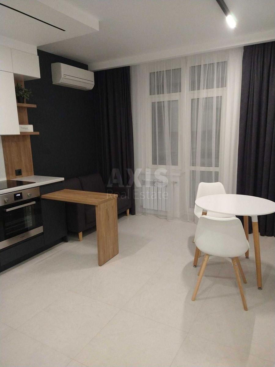 1k apartment vul. Lypkivs'kogo Vasylja Mytropolyta 37Б2