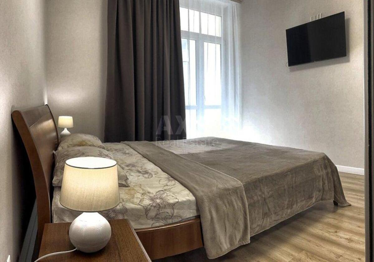 2k apartment vul. Dmytrivs'ka 60/197