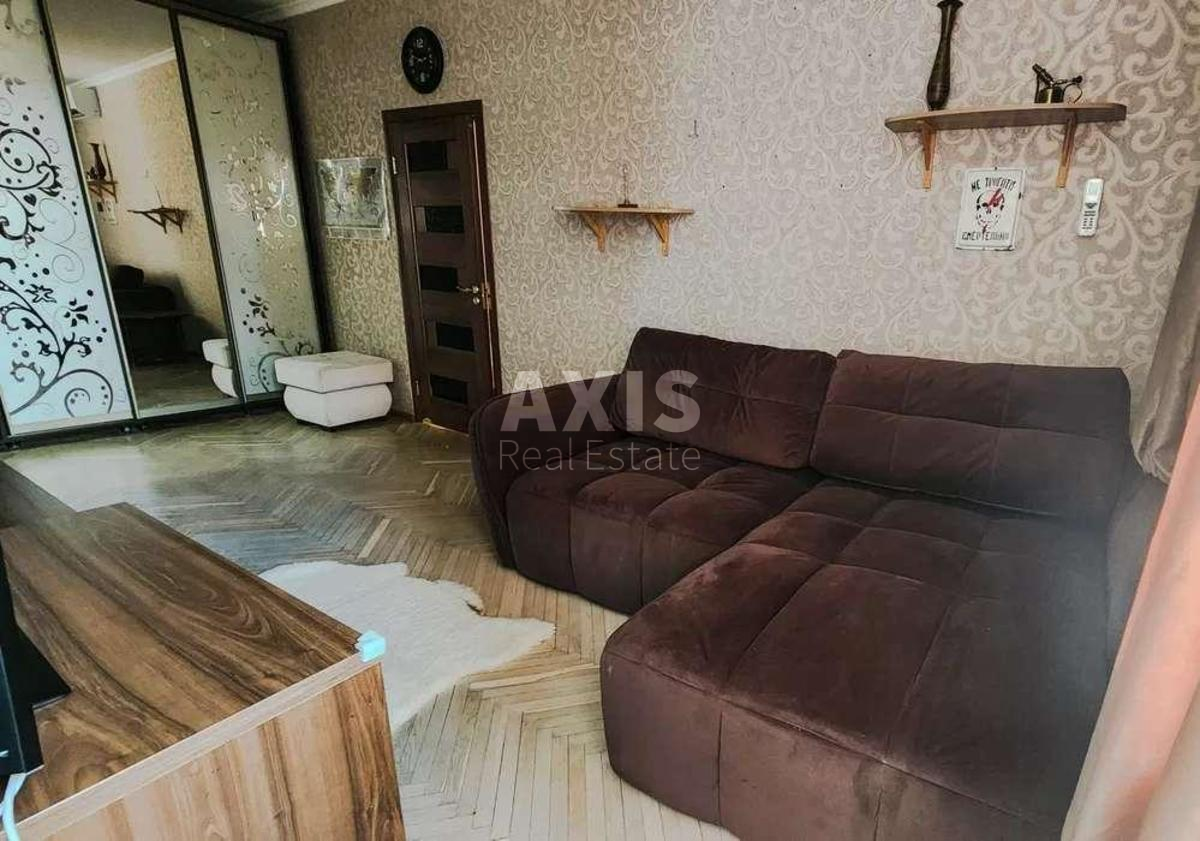 2k apartment vul. Gogolivs'ka 32Б3