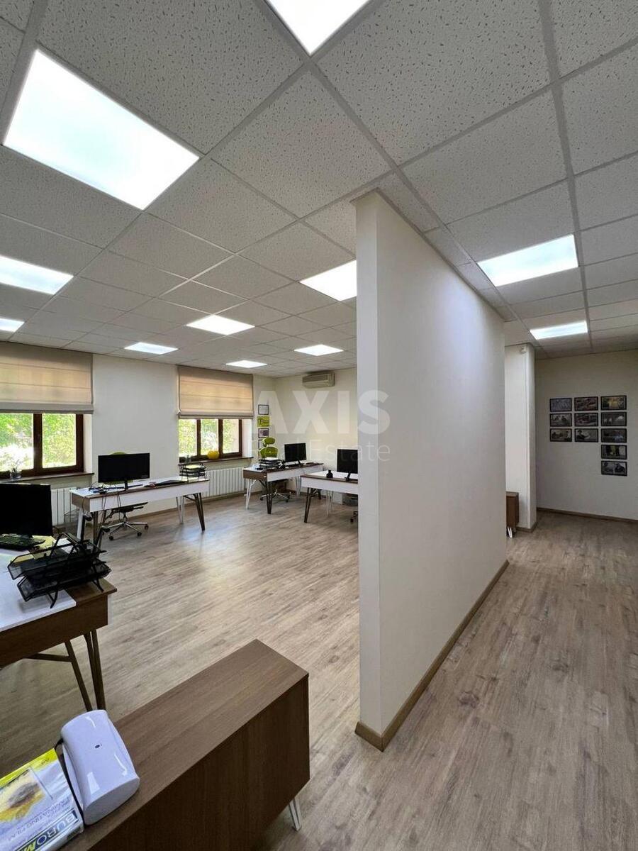 Office vul. Lysenka 2А, 140m20