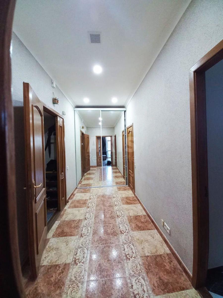 3k apartment vul. Mazepy Ivana 3А4