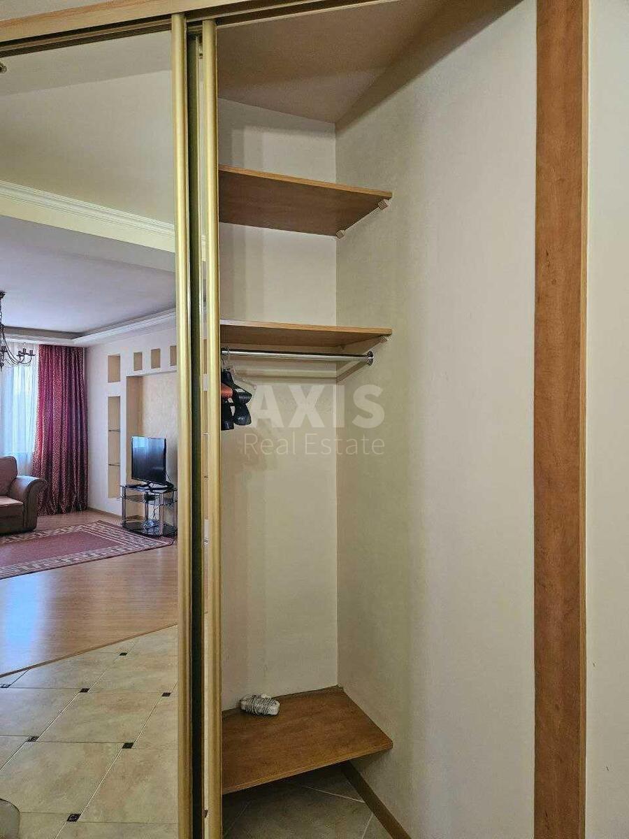 3k apartment vul. Pan'kivs'ka 27/7813