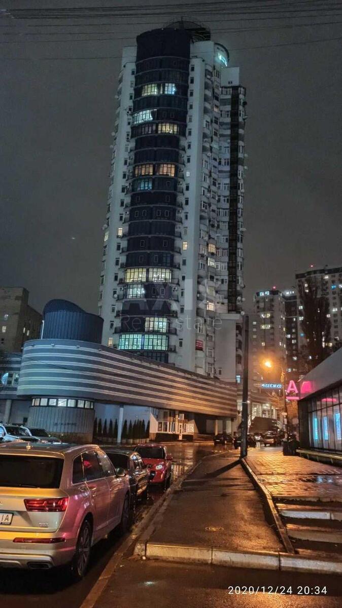 3k apartment vul. Proviants'ka 318