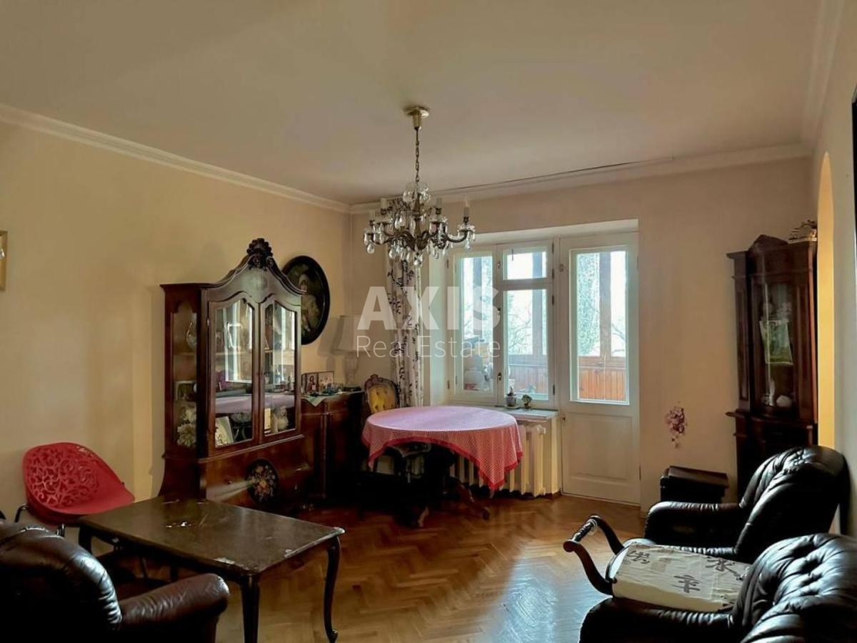 2k apartment uzv. Pechers'kyj 80