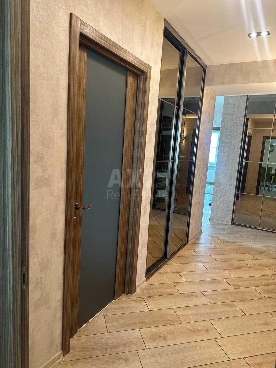 2к квартира ул. Комбинатная 255639711