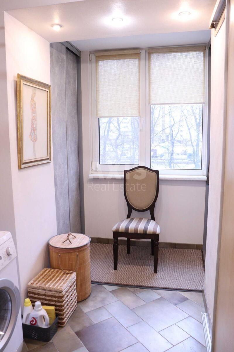 1k apartment pr-t Glushkova Akademika 225672910