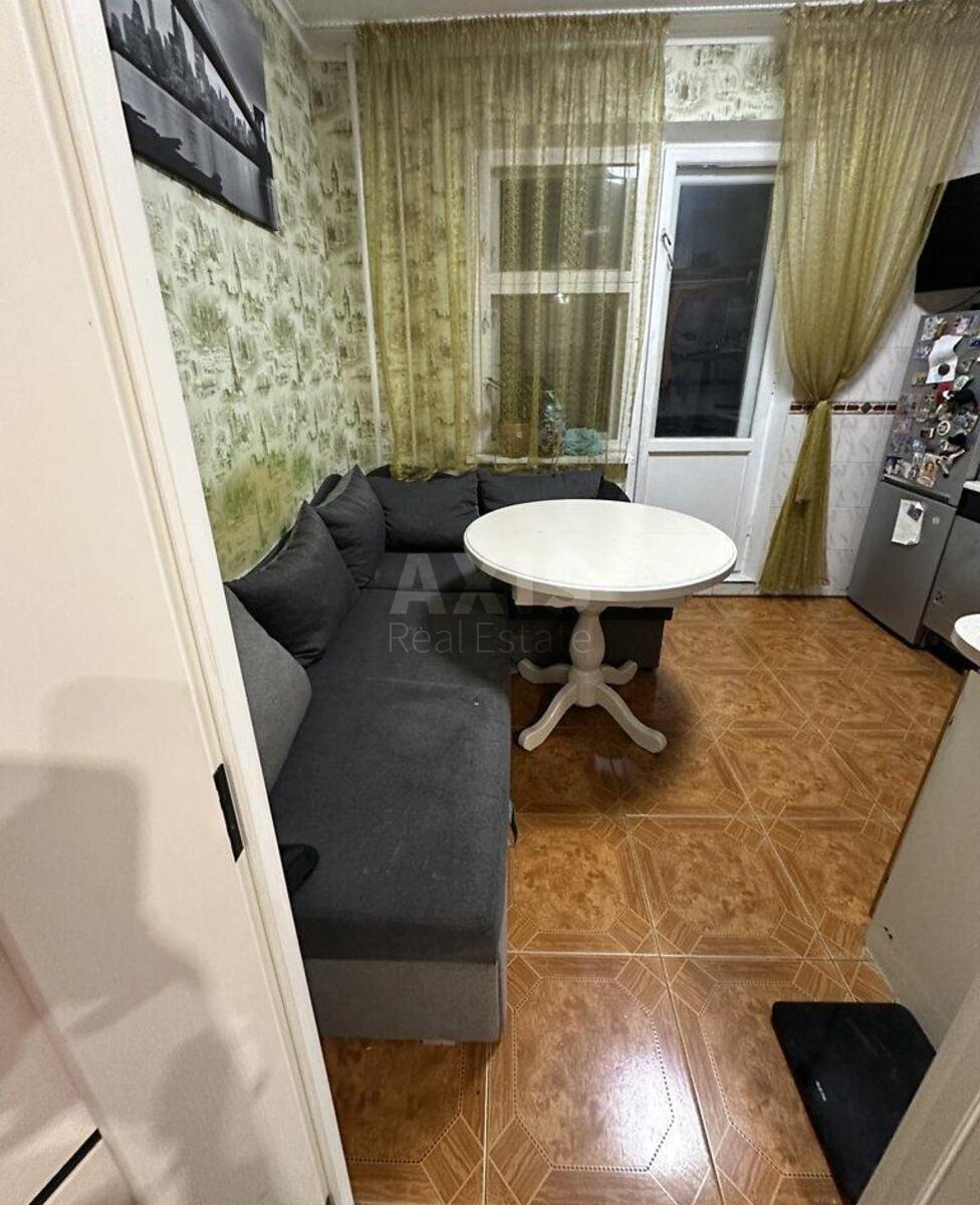 2k apartment vul. Gryshka Myhajla 107