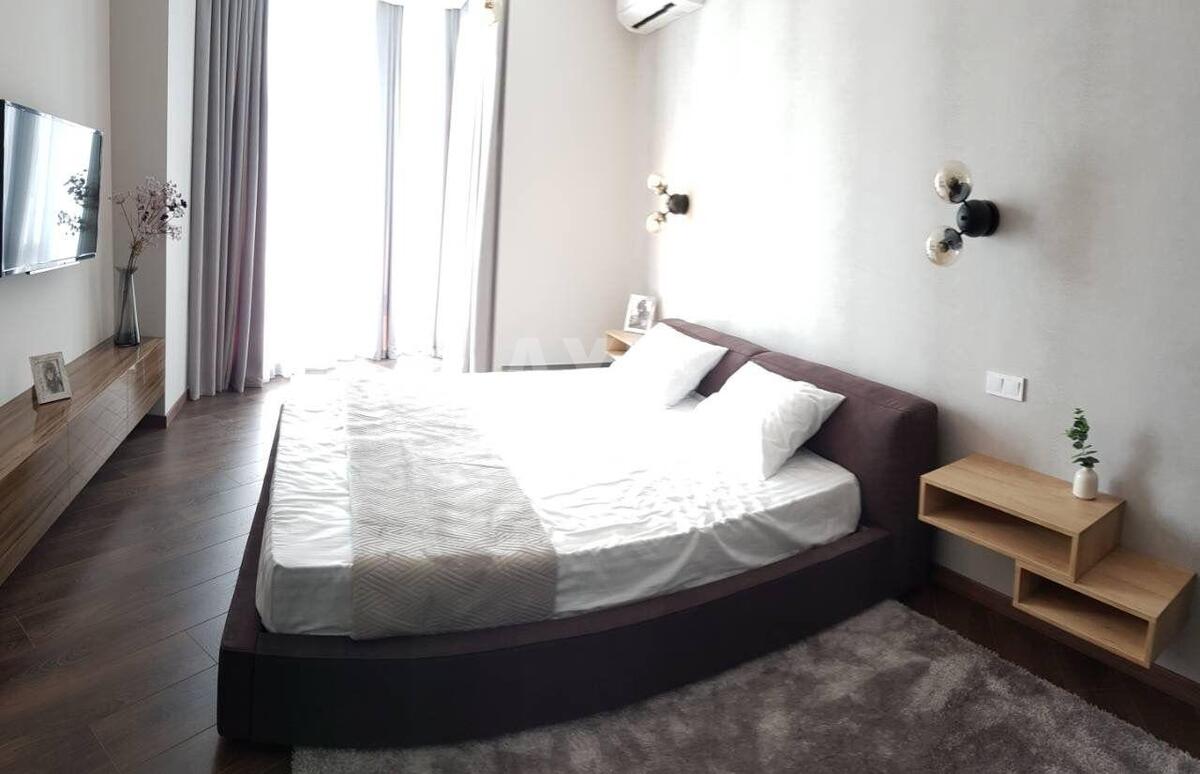 3k apartment vul. Strutyns'kogo Sergija 27