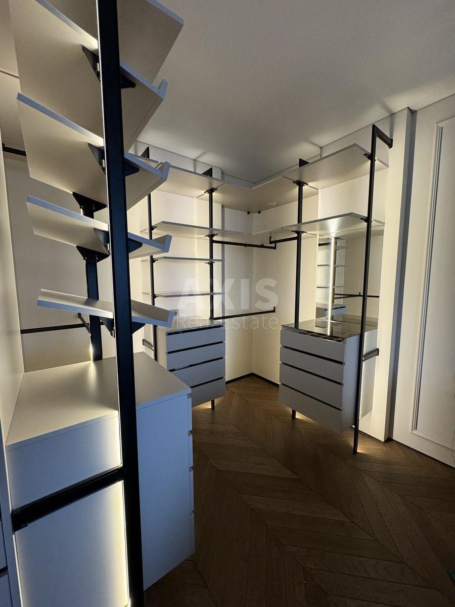 1k apartment doroga Naberezhno-Rybal's'ka 36