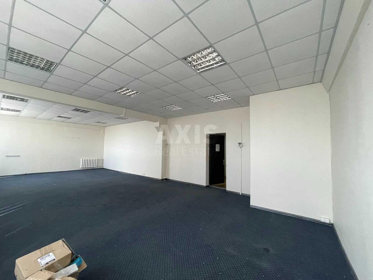 Office vul. Sverstjuka Jevgena 2А, 68m2624143