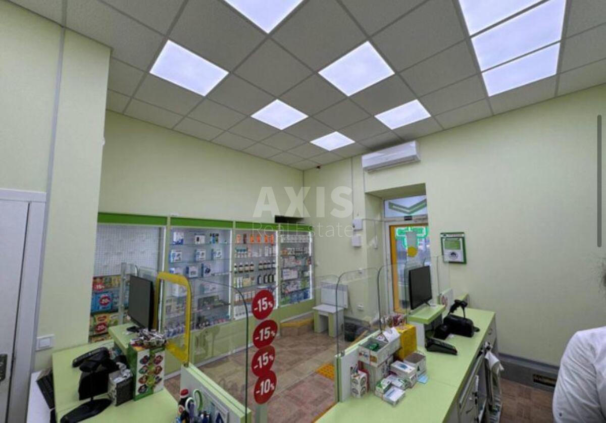 Trade object bul. Druzhby Narodiv 18/7, 82m20
