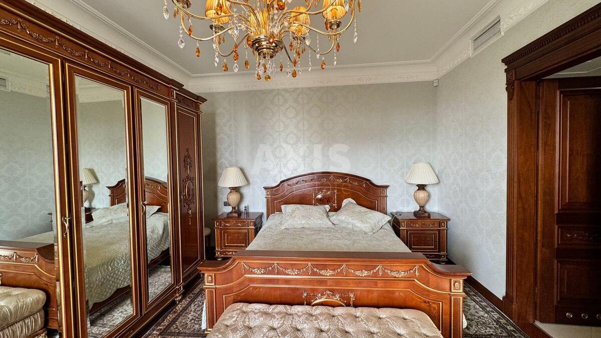 3k apartment vul. Instytuts'ka 18А8