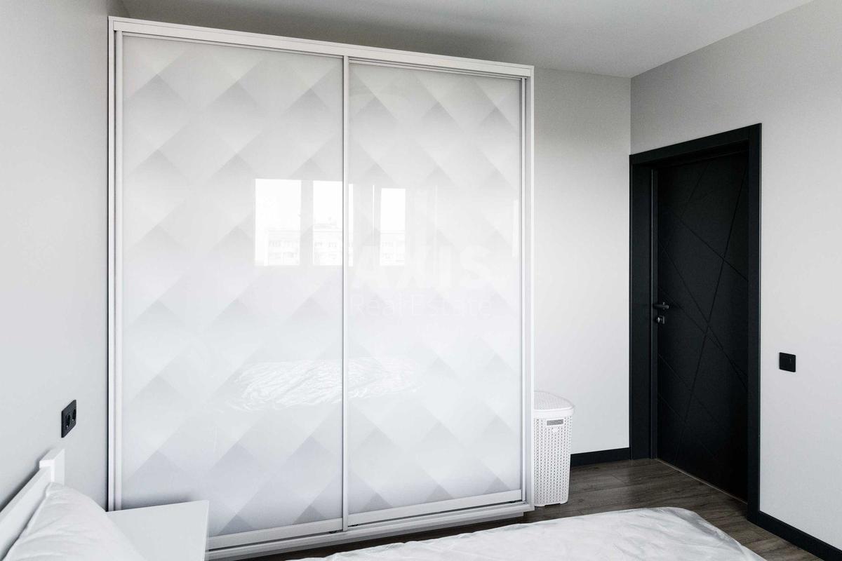 3k apartment pr-t Svobody 3215