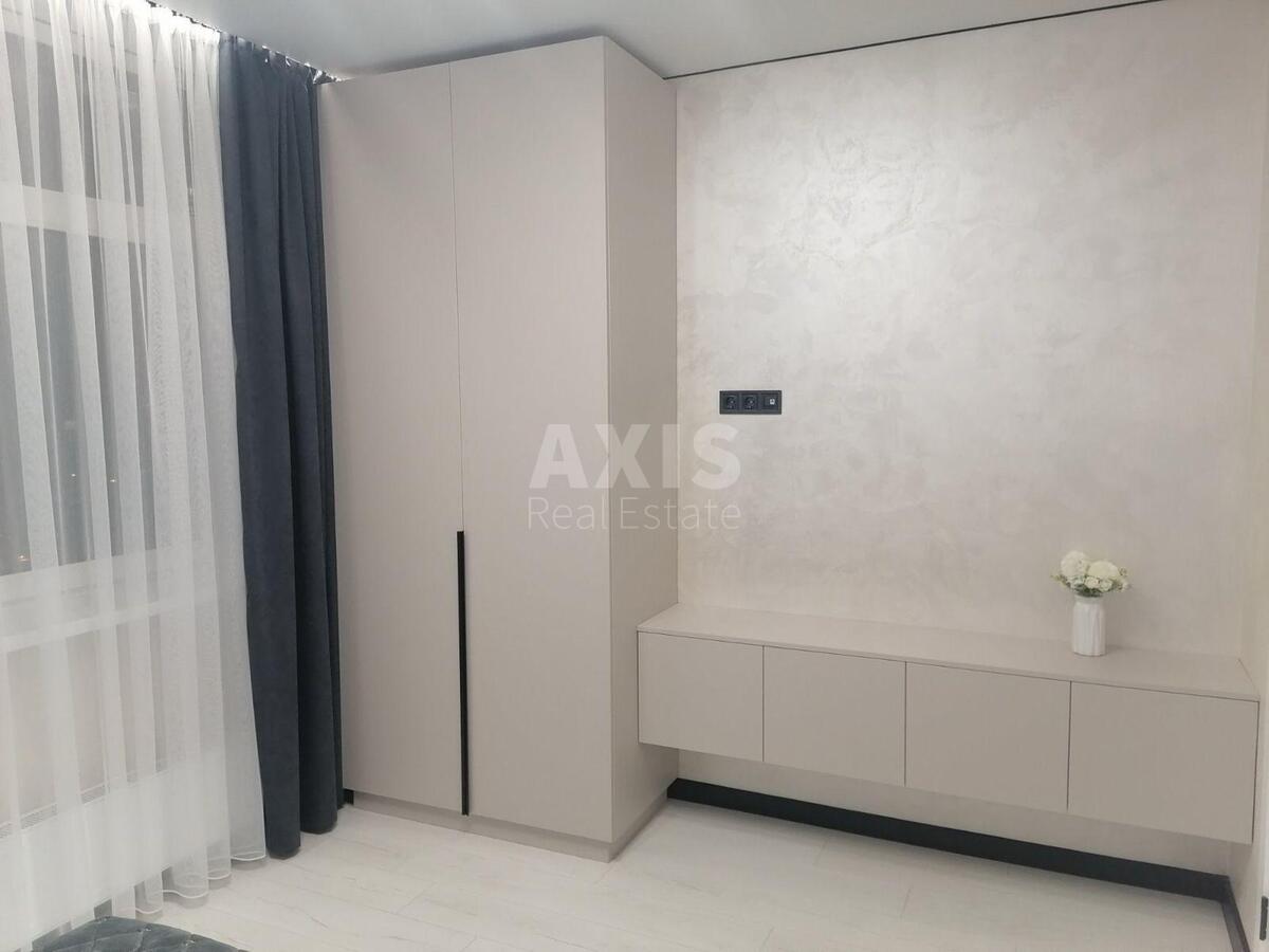 2k apartment vul. Rodyny Kristeriv 14В578304