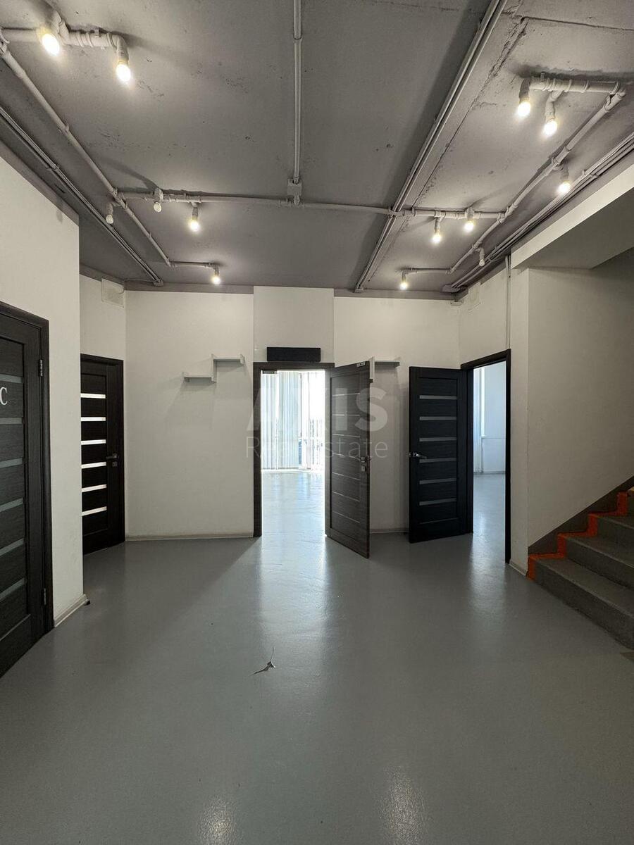 Office prov. Laboratornyj 6, 265m25943912