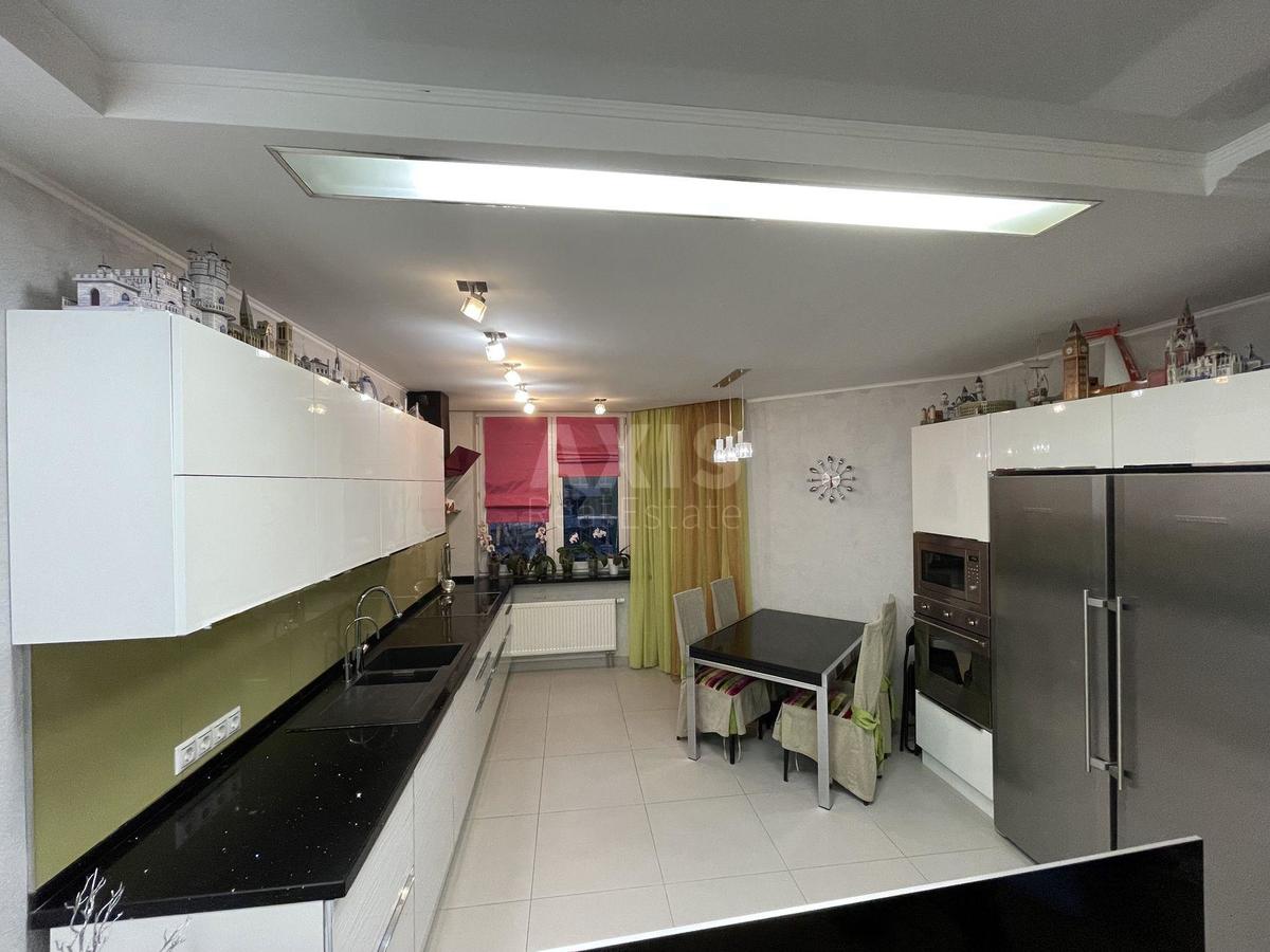 3k apartment vul. Vyshgorods'ka 450