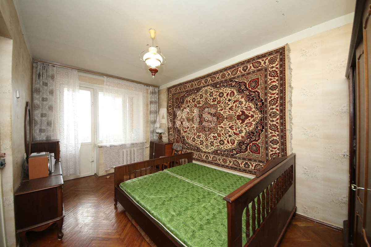 2к квартира вул. Богатирська 32