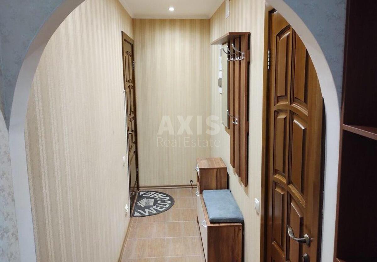 1k apartment vul. Antonovycha 170/1726371211