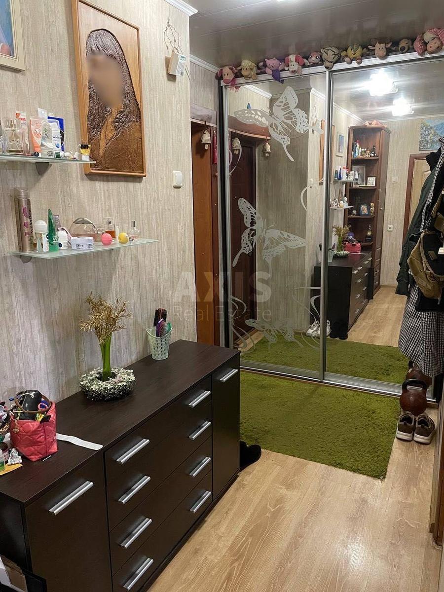 1k apartment vul. Poljarna 8Д4