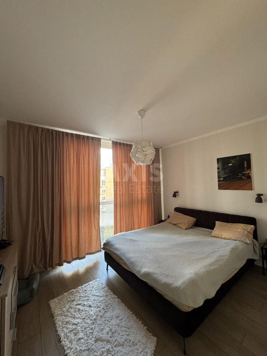 2k apartment vul. Bogdanivs'ka 7А4