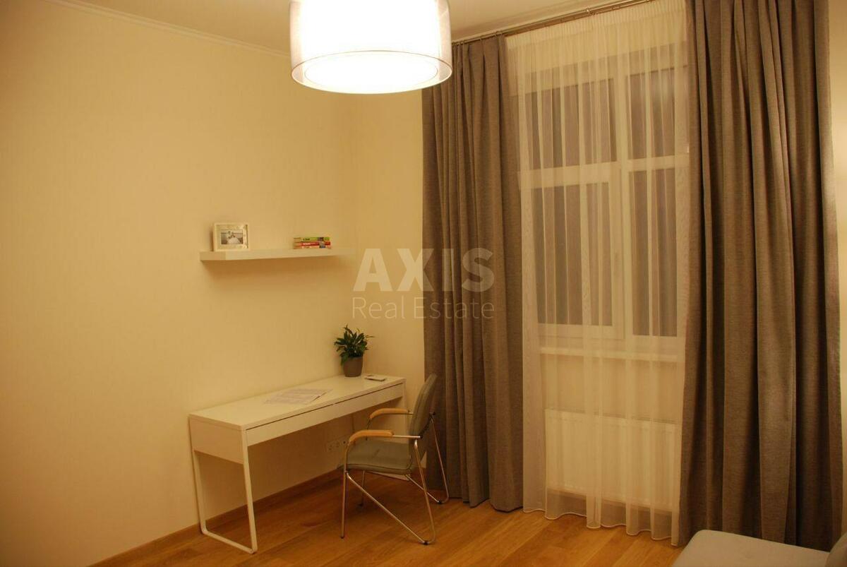 3k apartment vul. Barbjusa Anri 5315