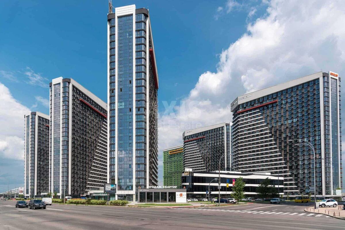 Trade object vul. Dragomanova 21, 136m2