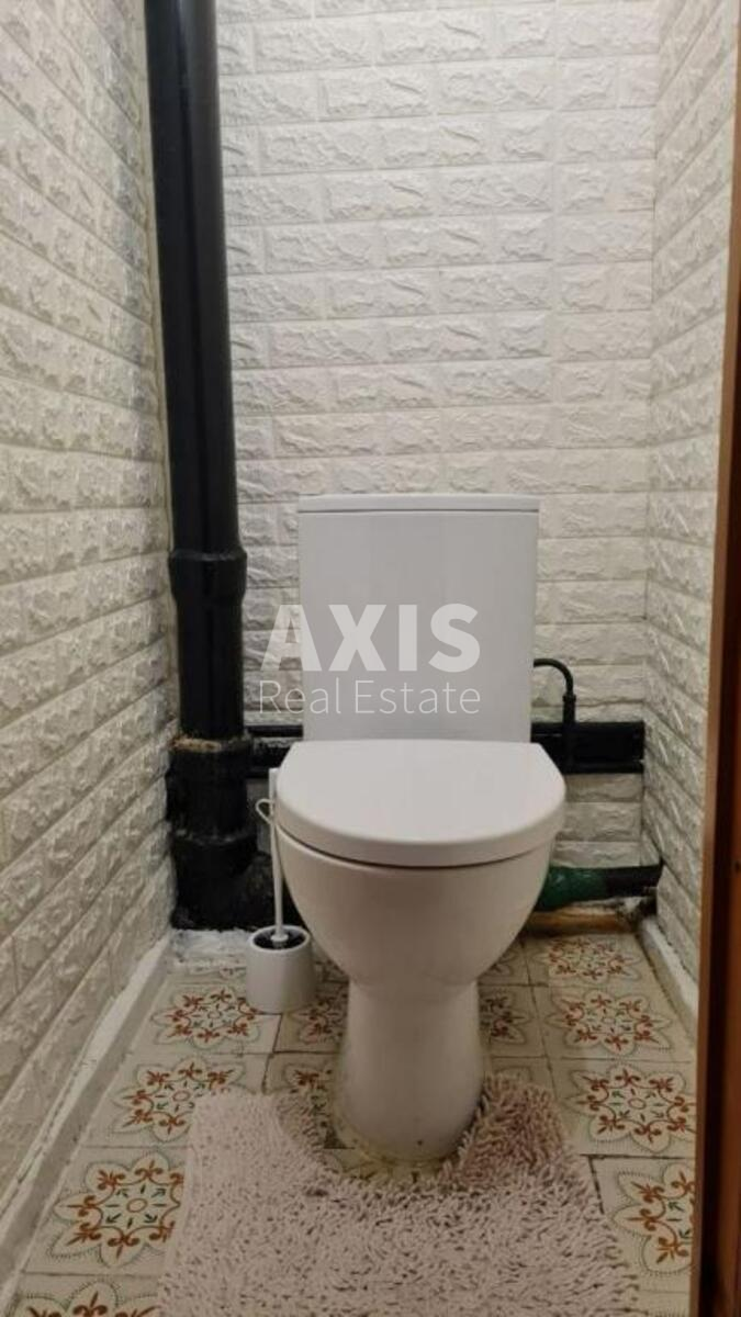 1k apartment vul. Vyshnjakivs'ka 8а4