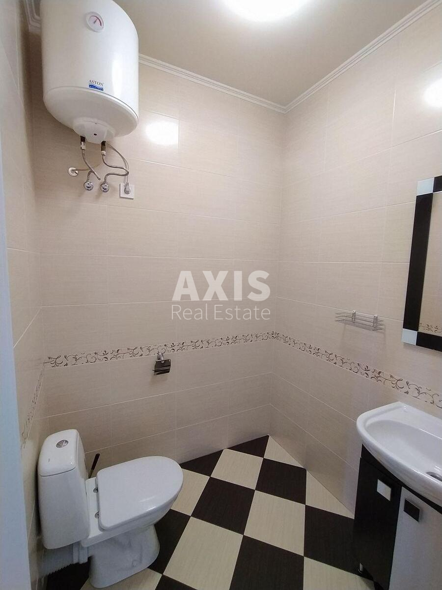 Office vul. Zhyljans'ka 120Б, 76m2608844