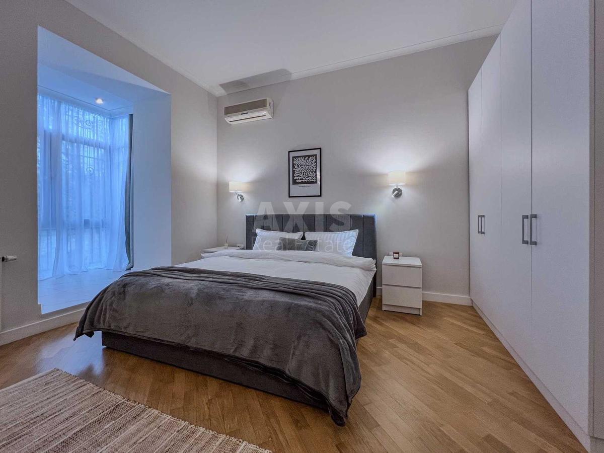 4k apartment vul. Antonovycha 186