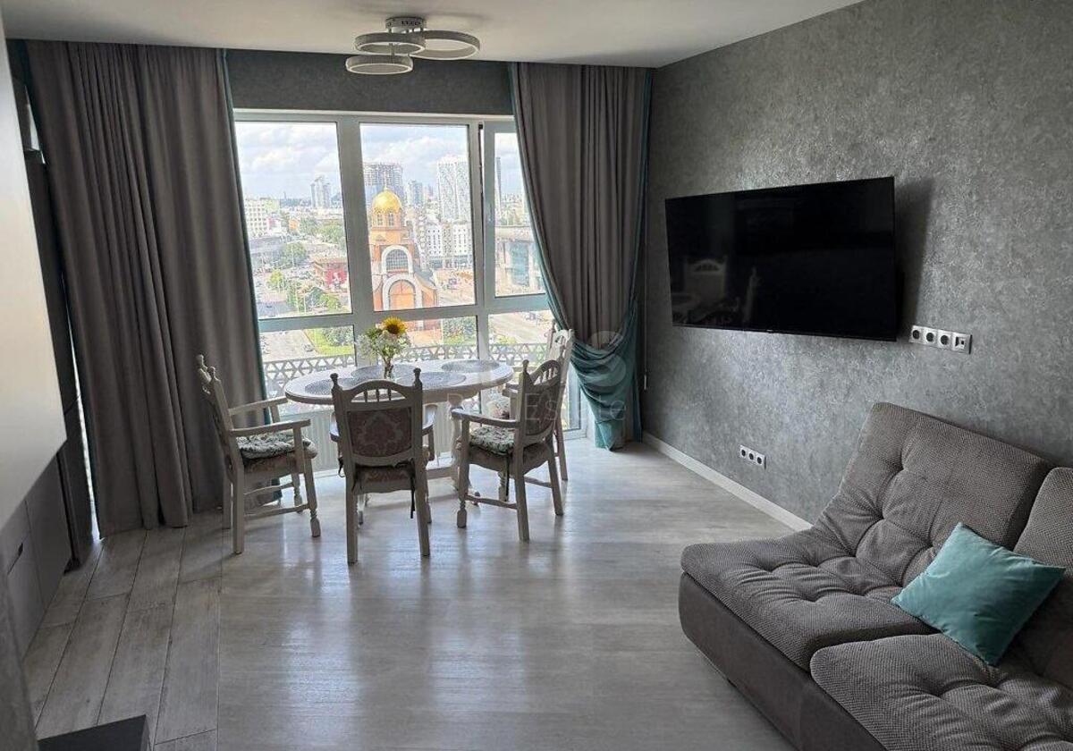 3k apartment vul. Lypkivs'kogo Vasylja Mytropolyta 16Г596520