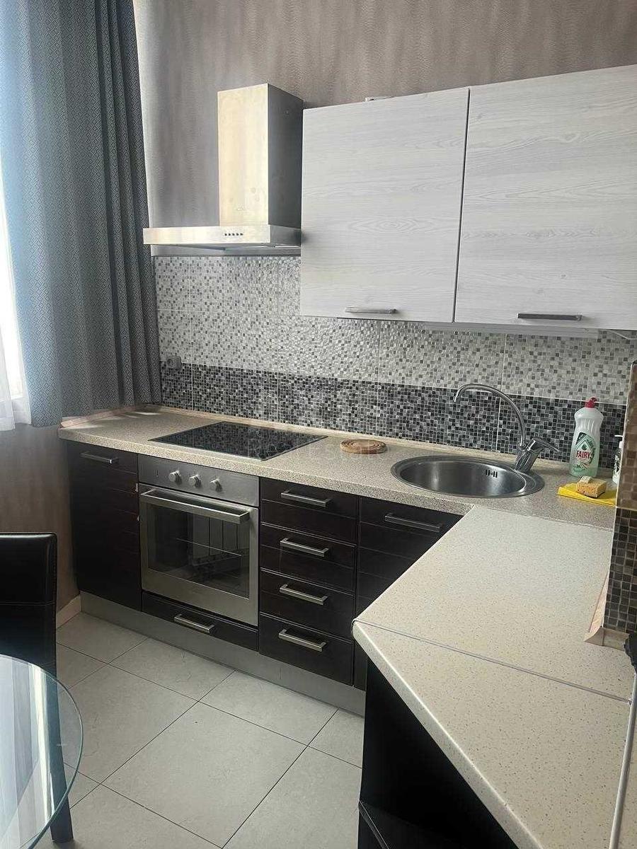2k apartment pr-t Obolons'kyj 13