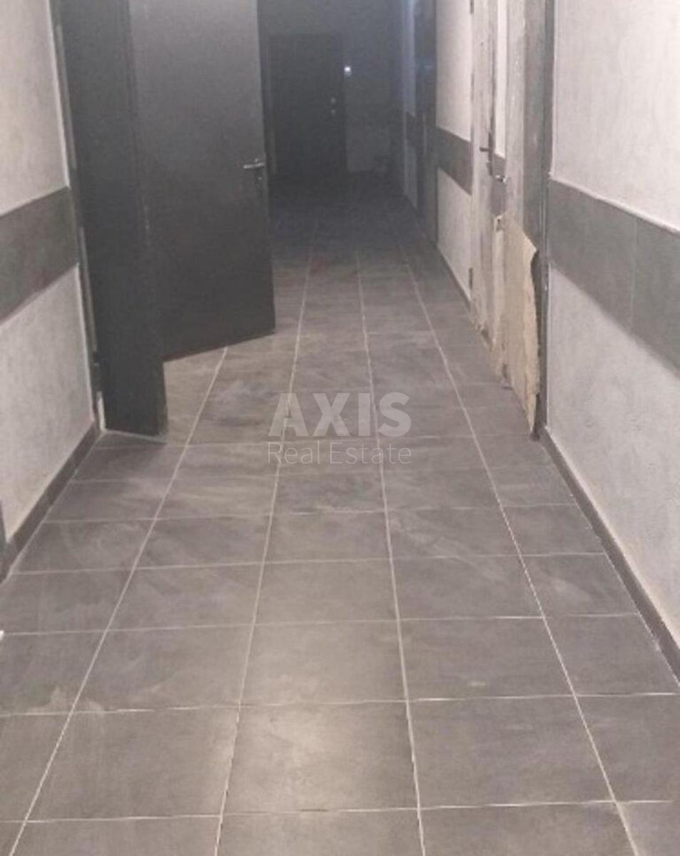 1k apartment vul. Dragomyrova Myhajla 4В0