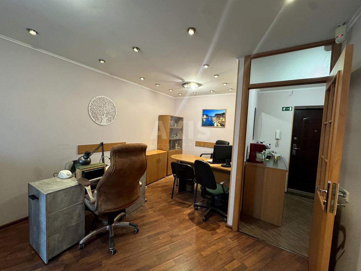 Office pr-t Bazhana Mykoly 9В, 35m2615338