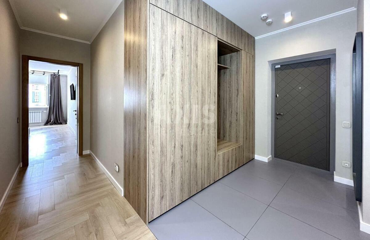 2k apartment vul. Mykil's'ko-Slobids'ka 153