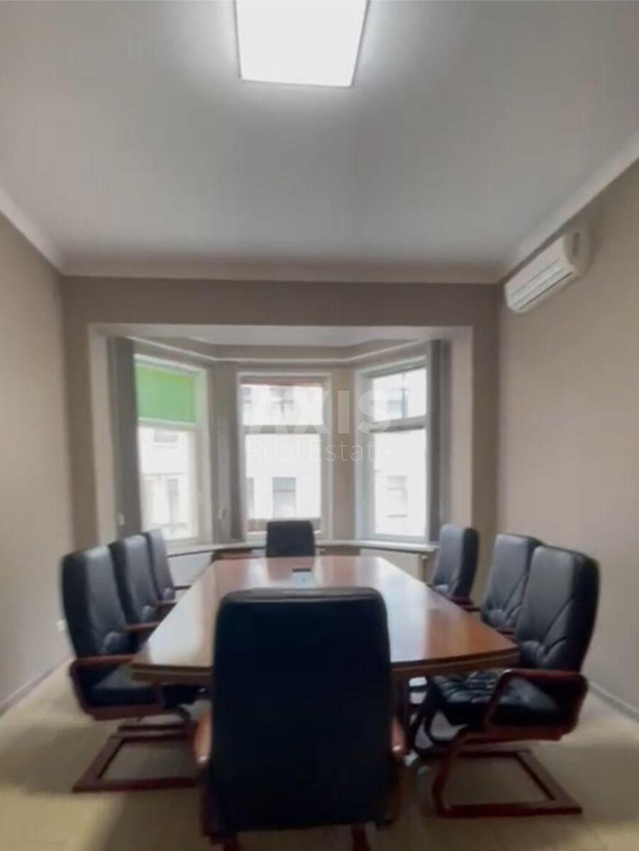 Office vul. Vozdvyzhens'ka 21/23, 135m2614251