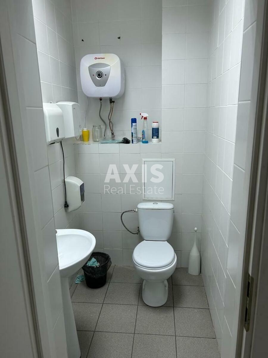 Trade object vul. Dragomanova 44, 150m2595511