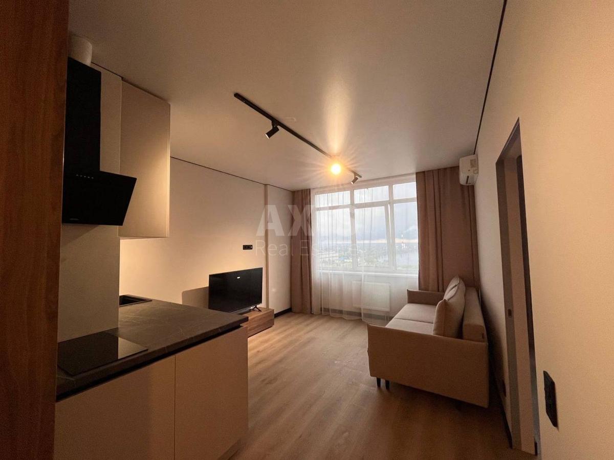 1k apartment vul. Chernigivs'ka 8