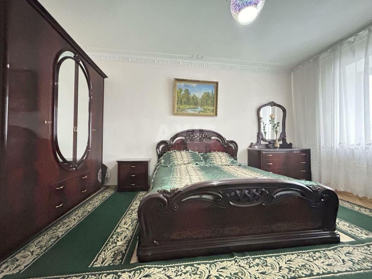 3k apartment vul. Kotel'nykova Myhajla 109