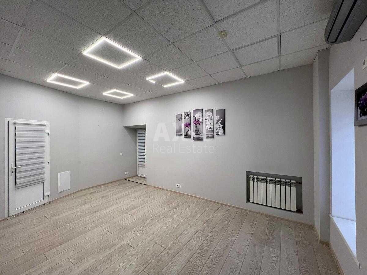 Trade object vul. Obolons'ka 7, 90m2623920