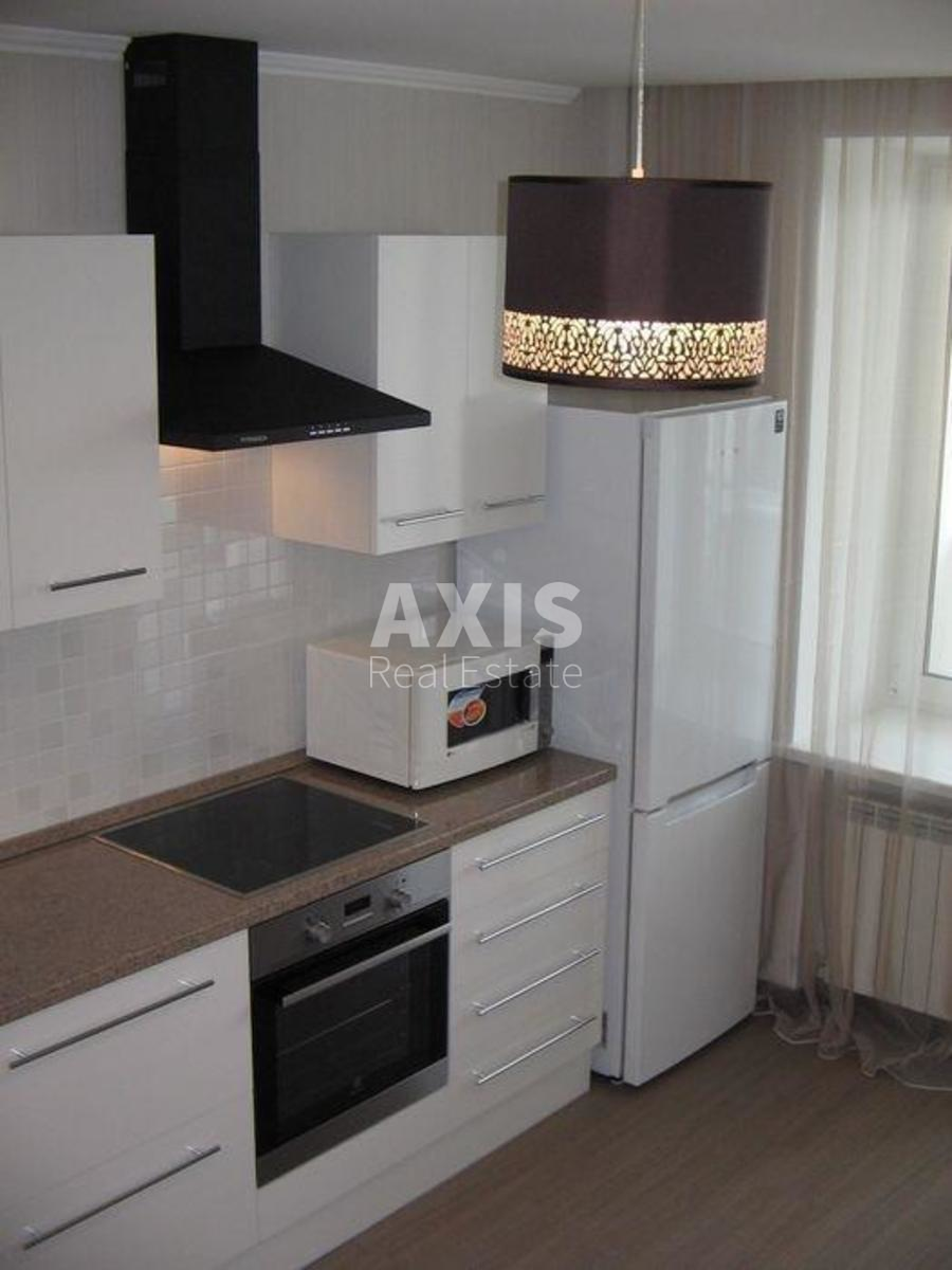 1k apartment vul. Kamianska 128