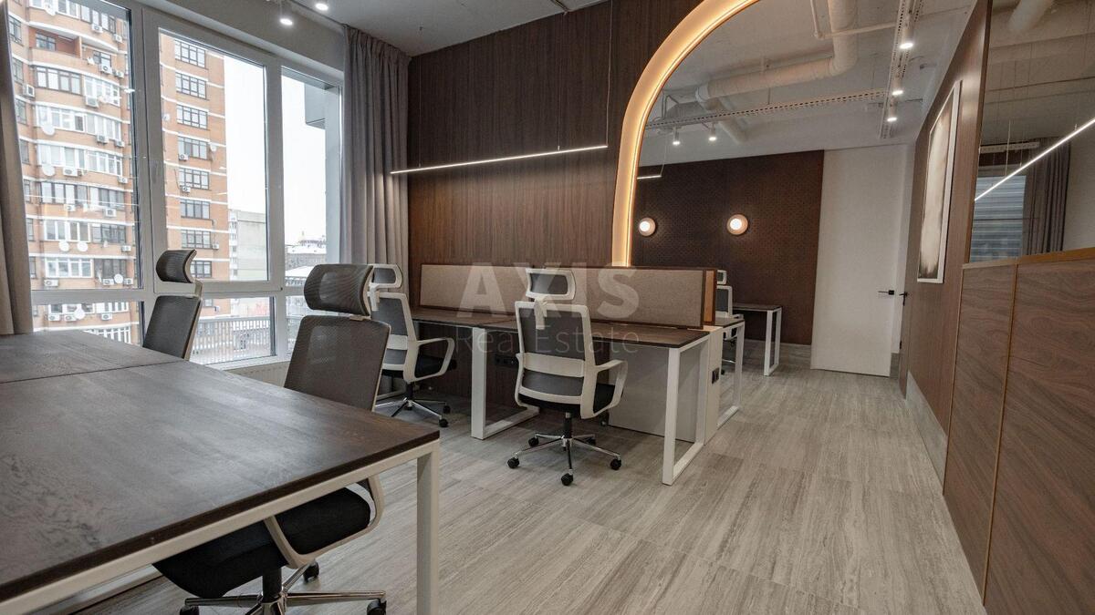 Office vul. Bul'varno-Kudrjavs'ka 15, 170m20