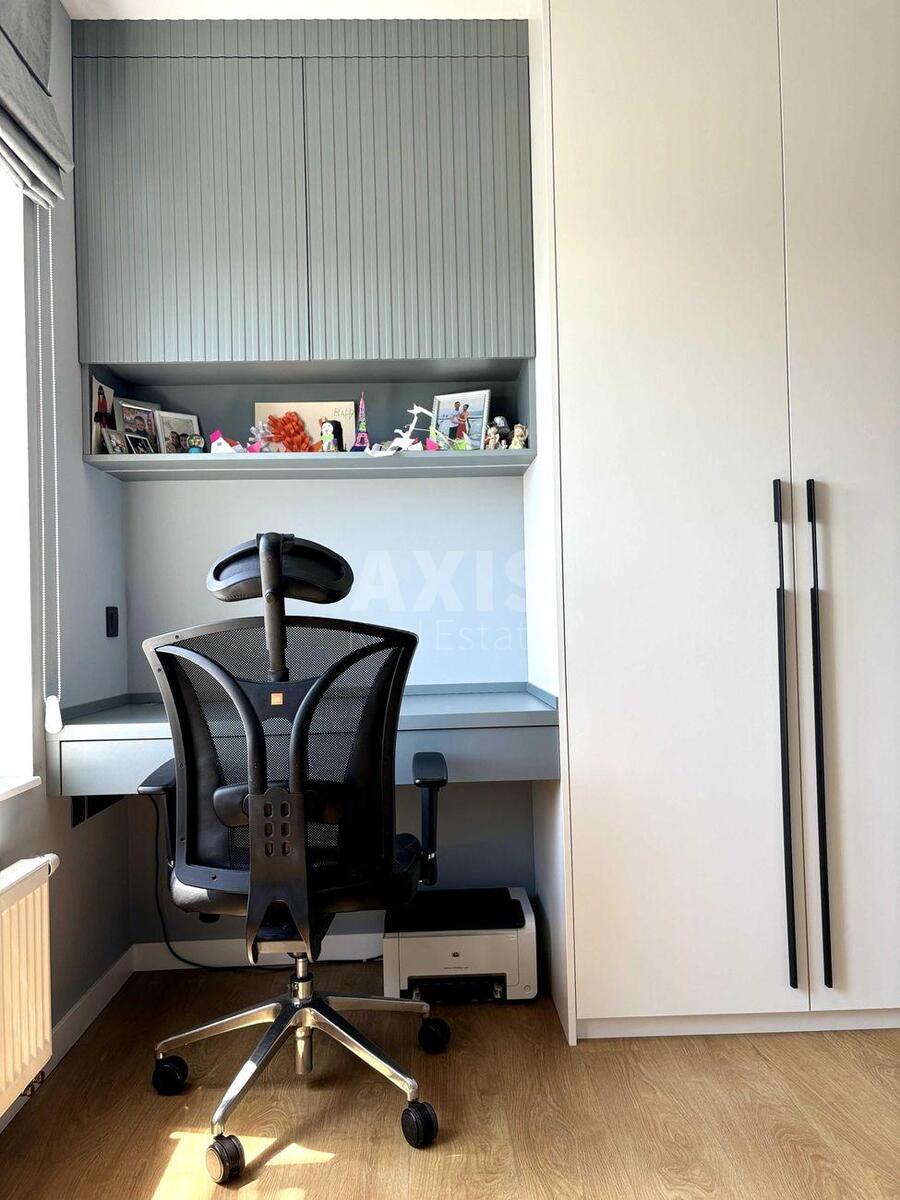 2k apartment vul. Sverstjuka Jevgena 4619798