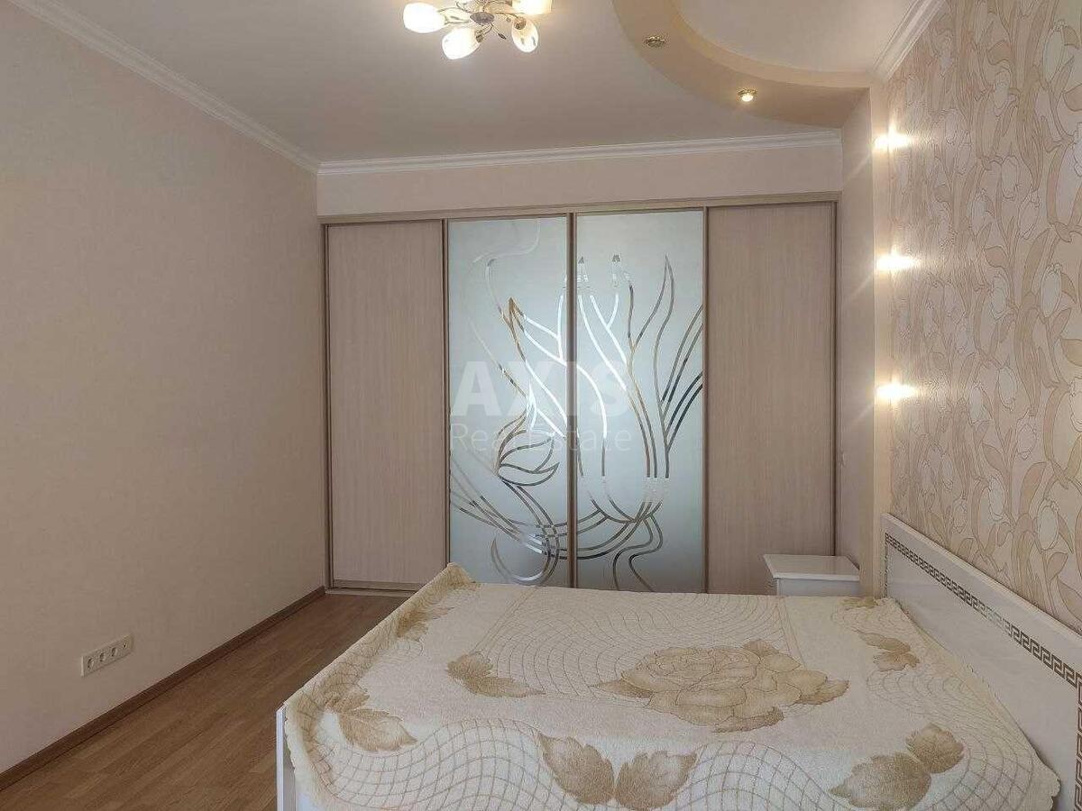 Дoм ул. 47-я Садовая, 250м2, город Киев594547