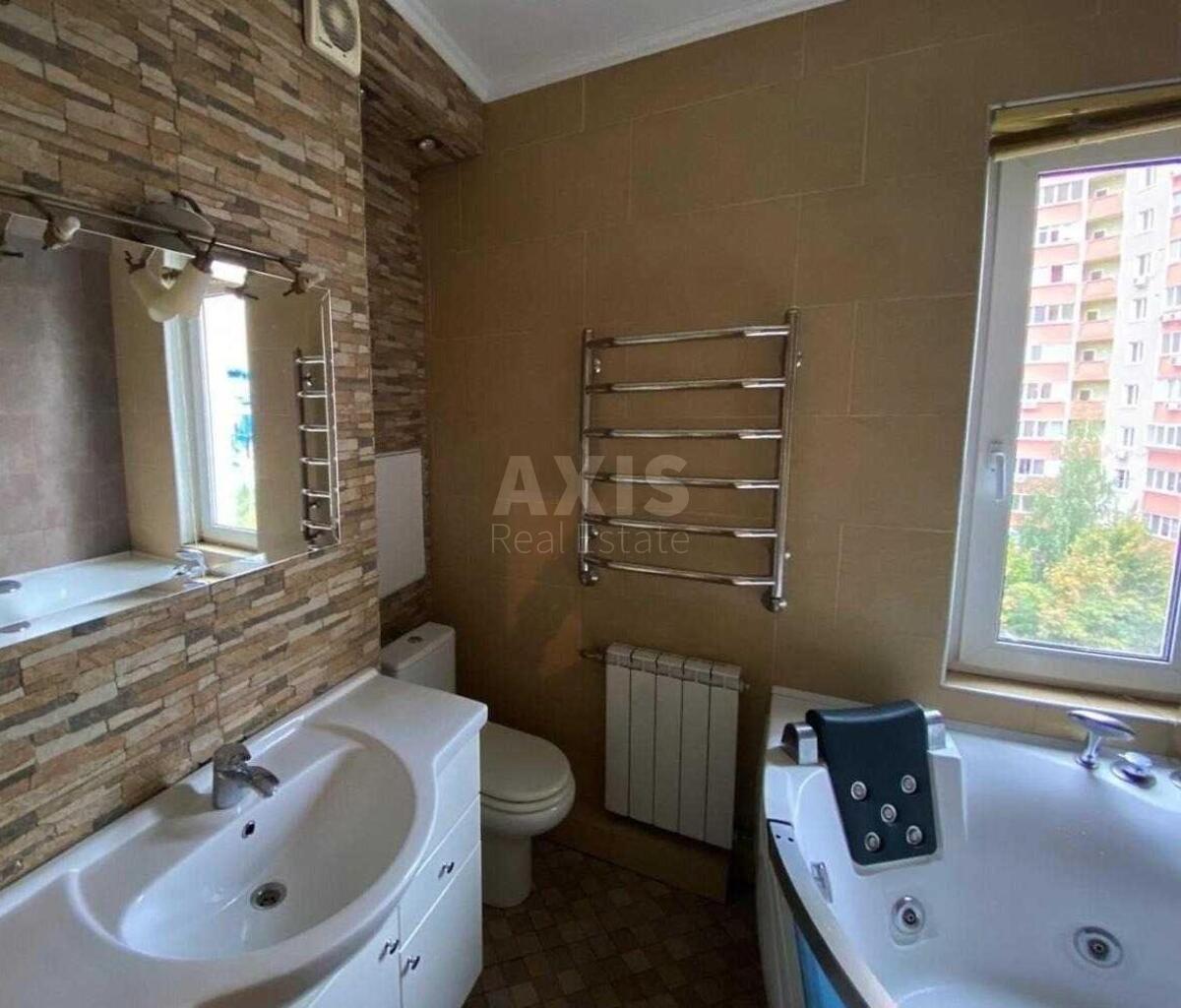 3k apartment vul. Urlivs'ka 15628814