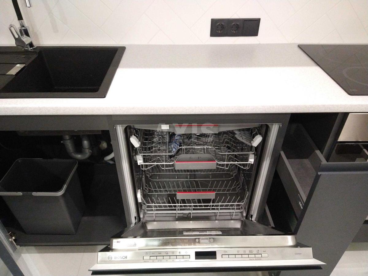 1k apartment vul. Lypkivs'kogo Vasylja Mytropolyta 37Б4