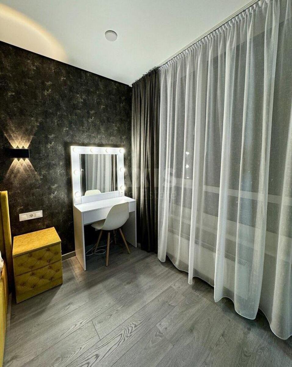 1k apartment vul. Prychal'na 127